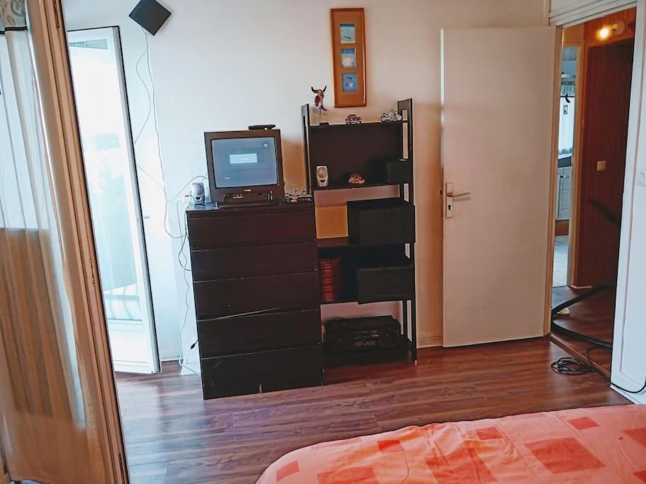 Mais 6P, Jard-Pk, 10'Paris. 5' Hop Foch,Vue Paris. Сюрен Екстер'єр фото